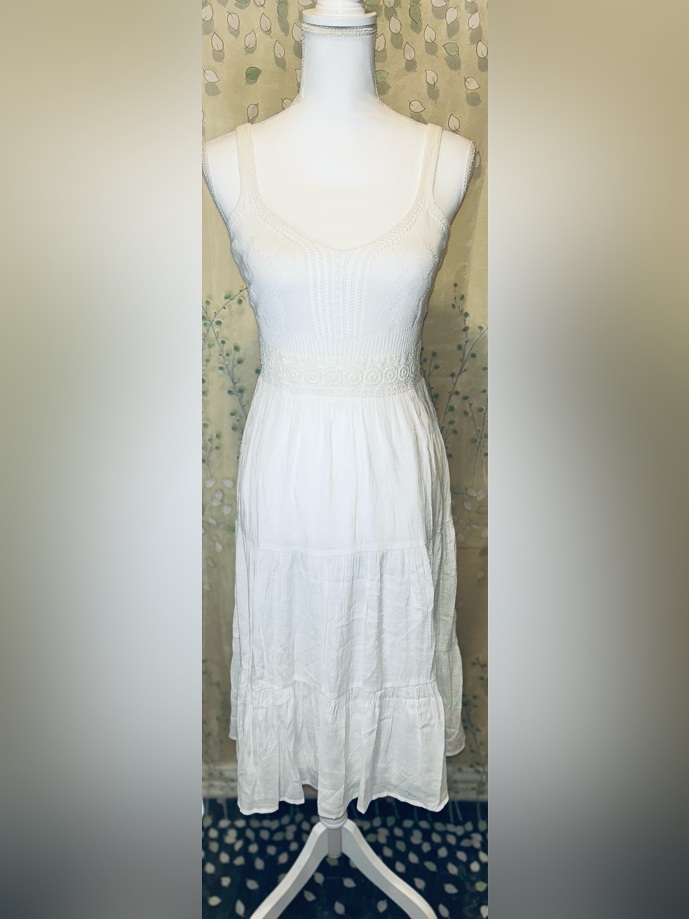 Forever 21 White Crochet Knit Bodice Tiered Gauze Boho Festival Midi dress chic